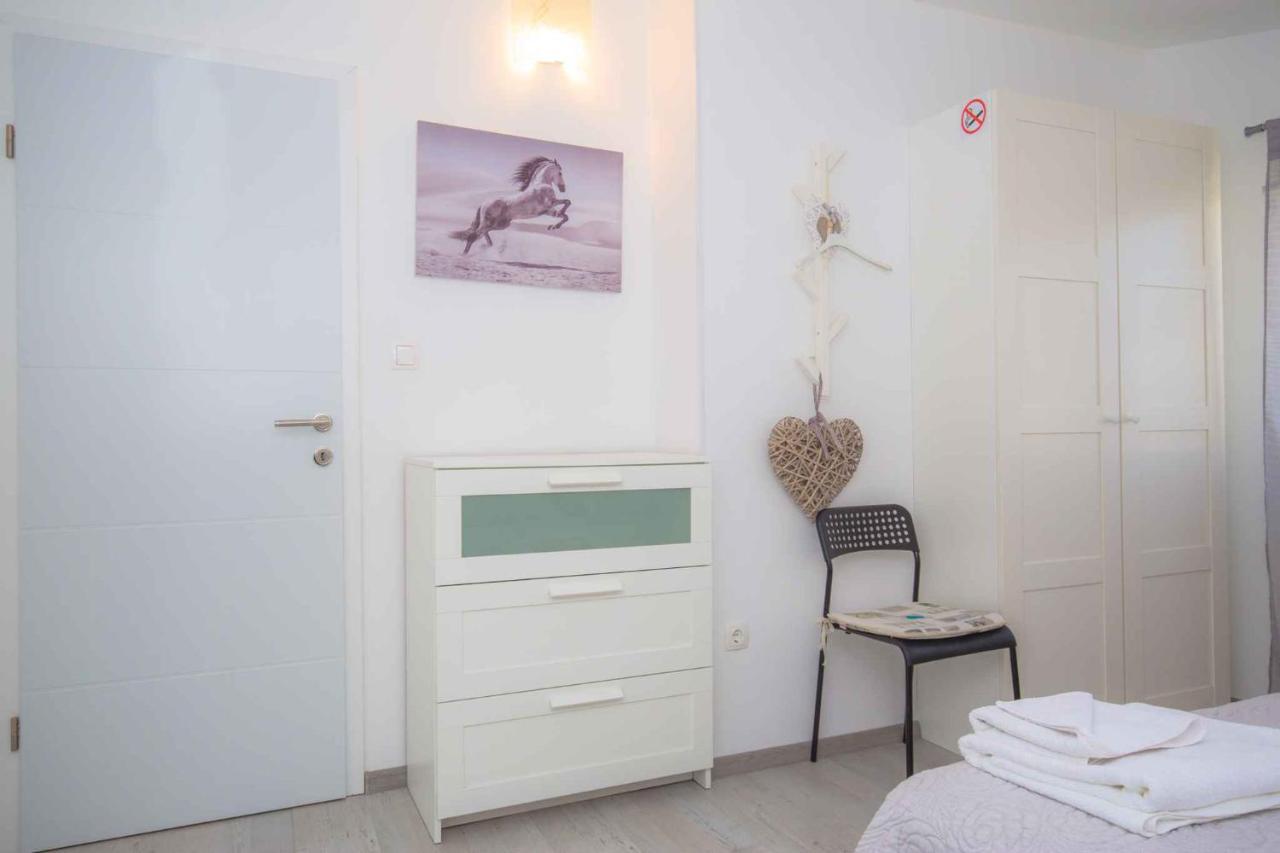 Apartments In Rogoznica 36019 מראה חיצוני תמונה