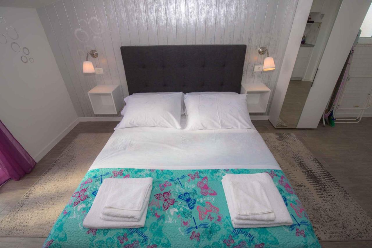 Apartments In Rogoznica 36019 מראה חיצוני תמונה