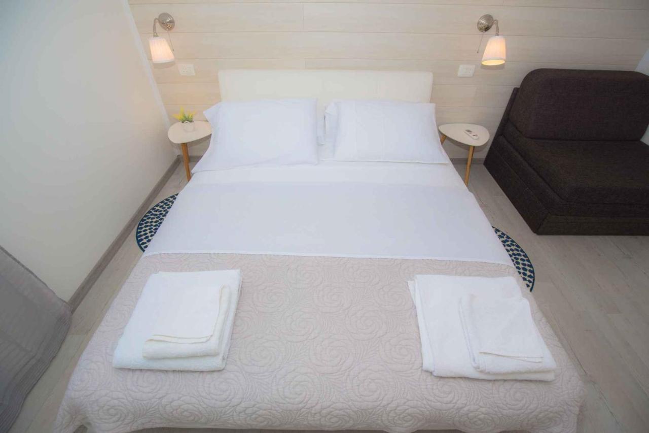 Apartments In Rogoznica 36019 מראה חיצוני תמונה