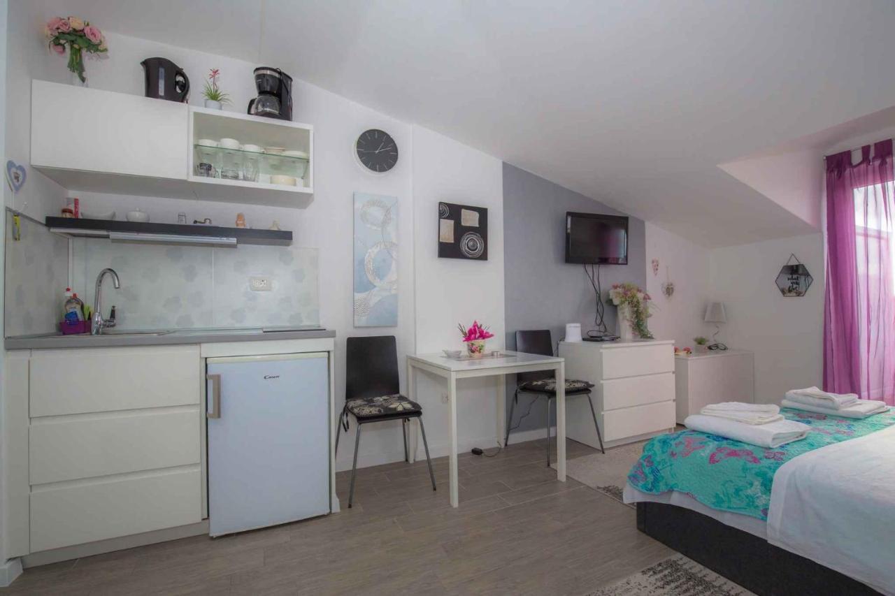 Apartments In Rogoznica 36019 מראה חיצוני תמונה