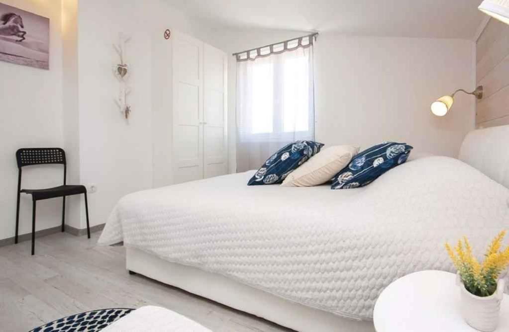 Apartments In Rogoznica 36019 מראה חיצוני תמונה